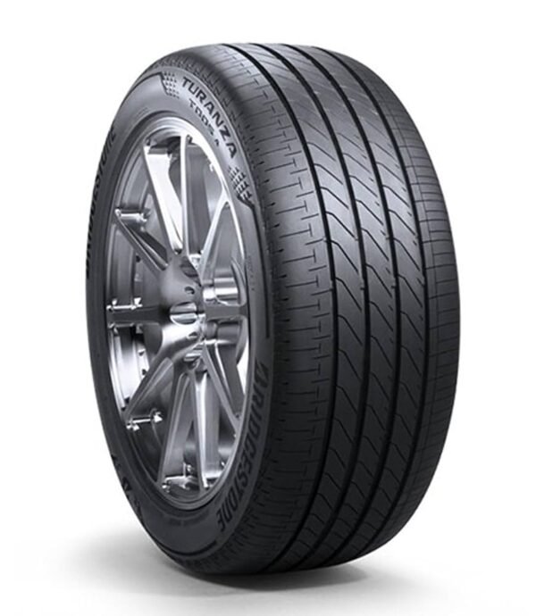 Bridgestone Turanza T005 235/40 R19 92V TL – Touring Tyre for Nissan | UAE